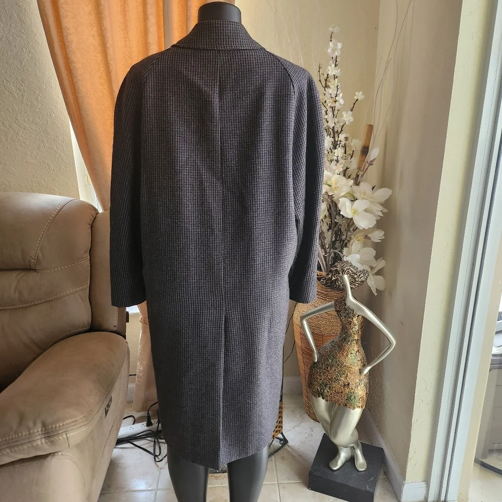 Balenciaga wool coat size 48